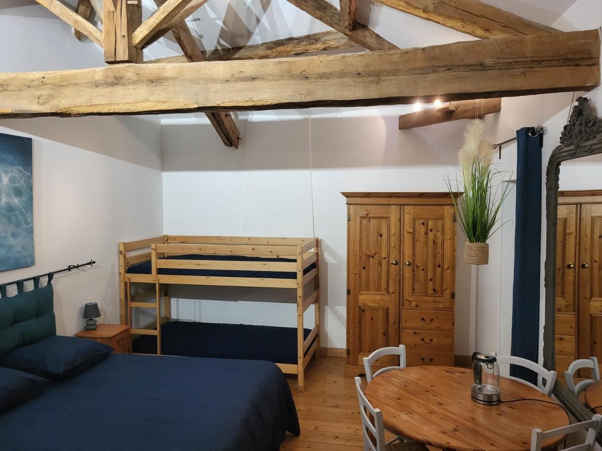 Bed and Breakfast Domaine De La Sarrotte Saugon Екстер'єр фото