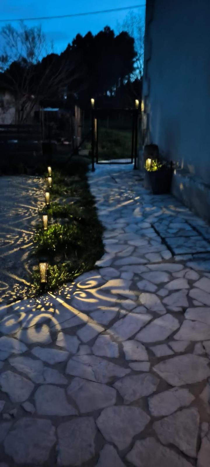 Bed and Breakfast Domaine De La Sarrotte Saugon Екстер'єр фото
