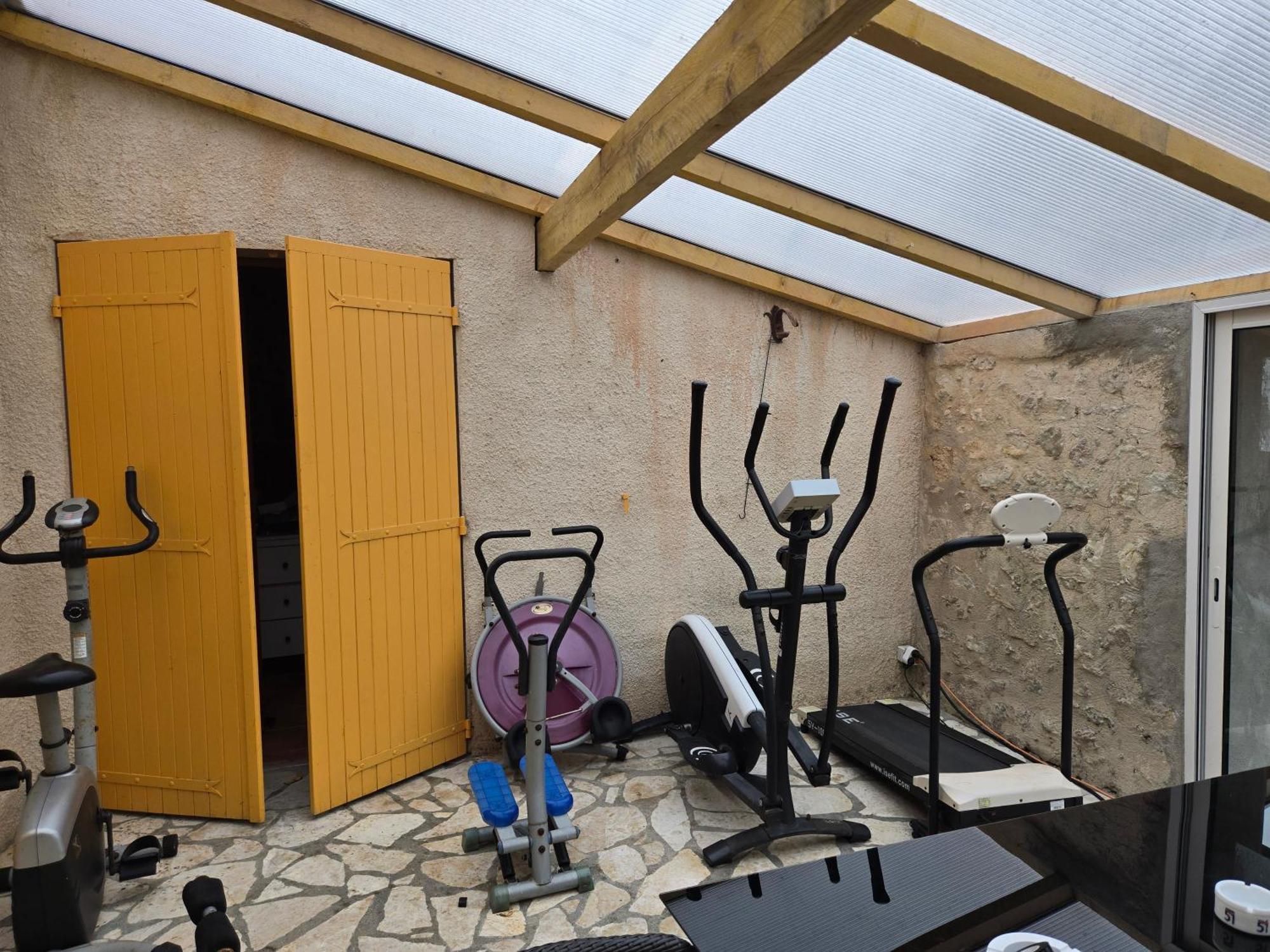 Bed and Breakfast Domaine De La Sarrotte Saugon Екстер'єр фото